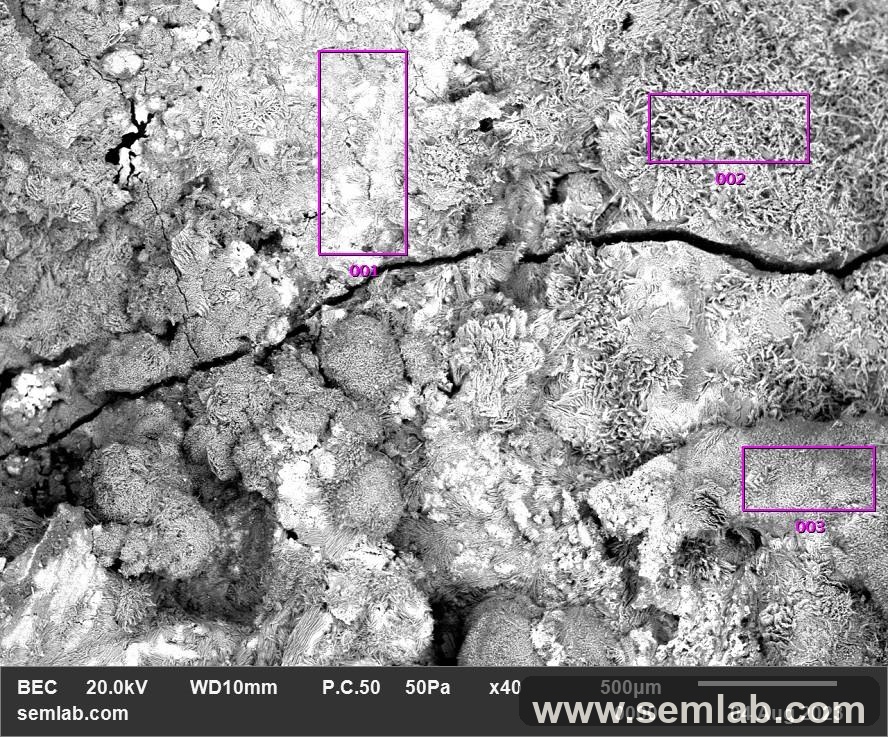 Heavy copper corrosion product at a main damage site